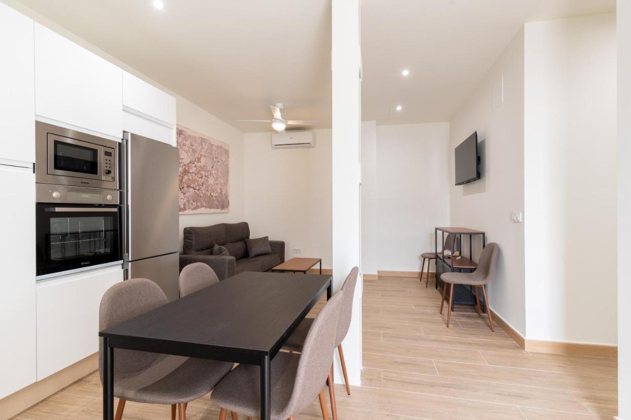 Apartamentos Cervantes 17 Sevilla Kültér fotó