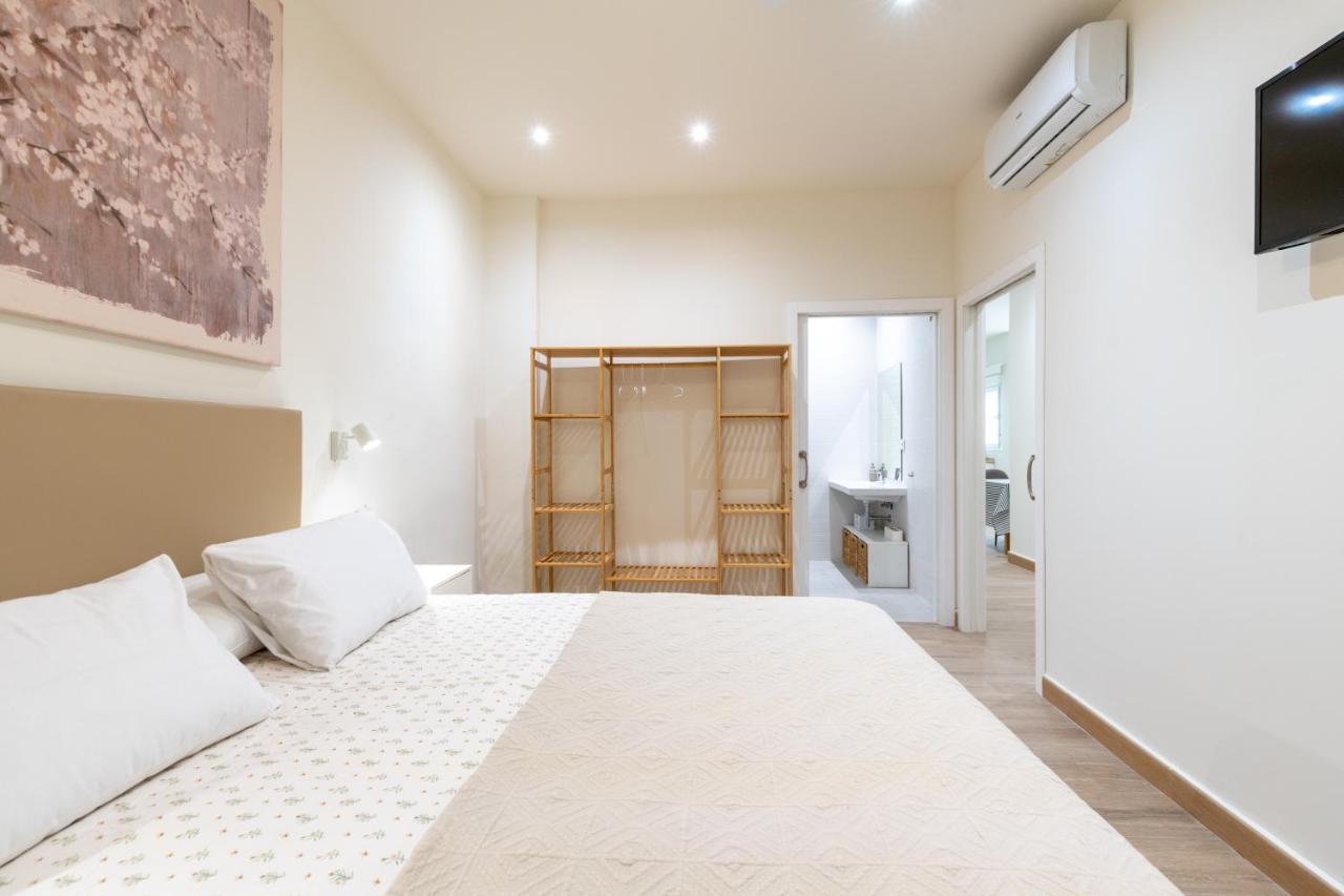 Apartamentos Cervantes 17 Sevilla Kültér fotó