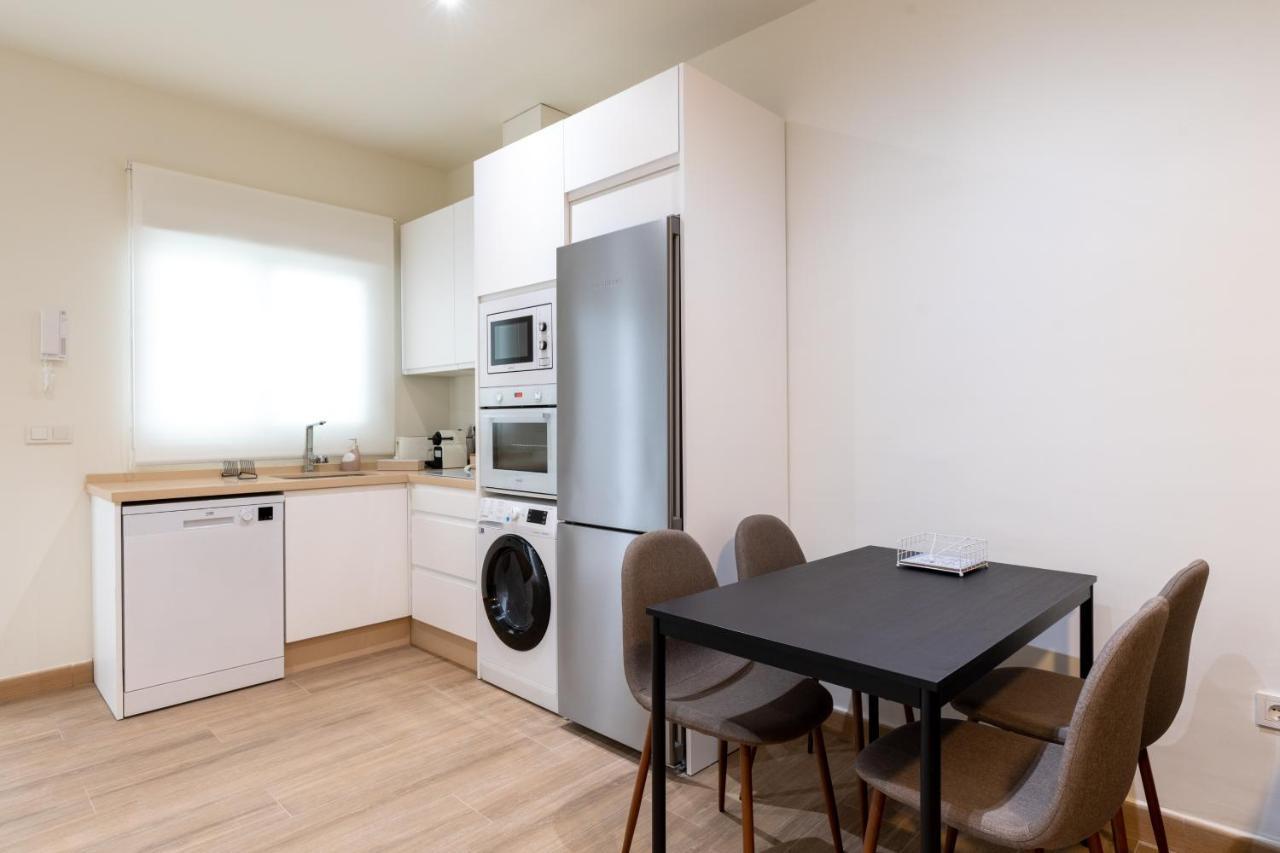 Apartamentos Cervantes 17 Sevilla Kültér fotó