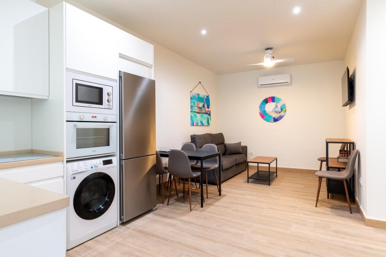 Apartamentos Cervantes 17 Sevilla Kültér fotó