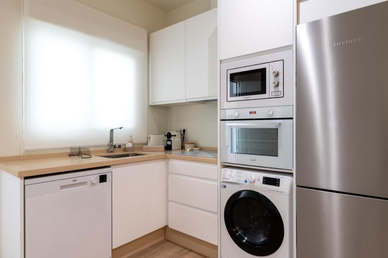 Apartamentos Cervantes 17 Sevilla Kültér fotó