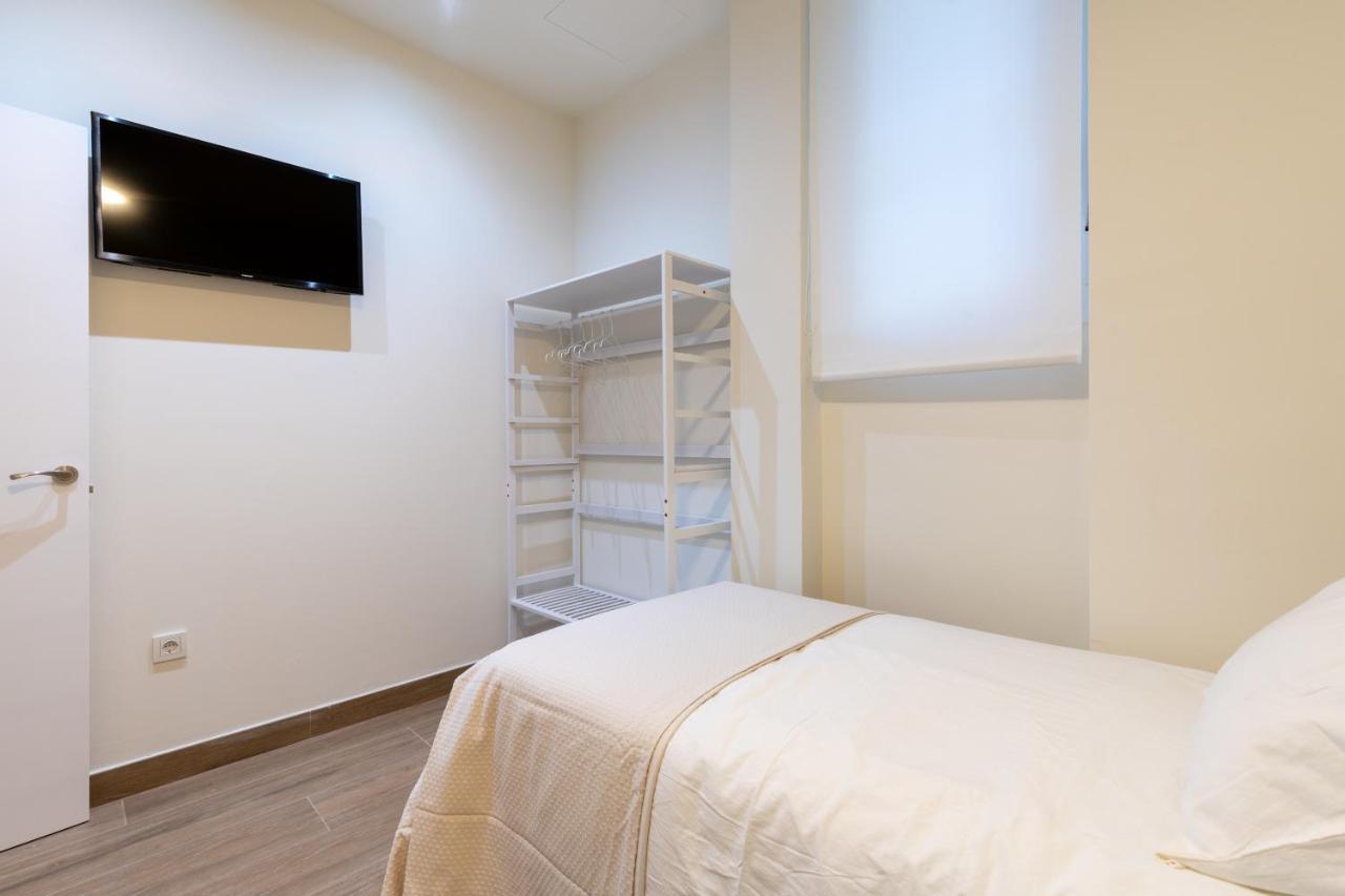 Apartamentos Cervantes 17 Sevilla Kültér fotó