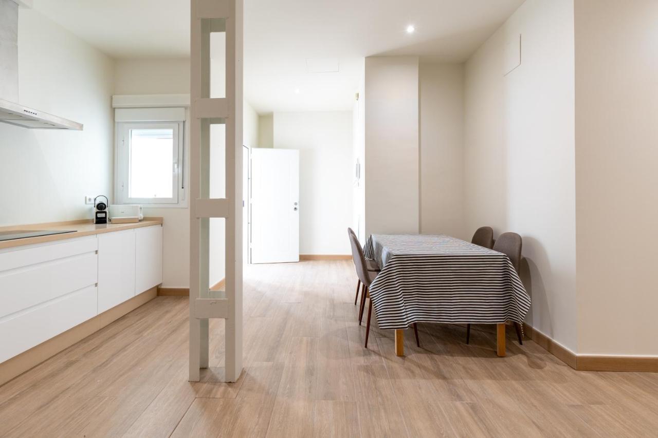 Apartamentos Cervantes 17 Sevilla Kültér fotó