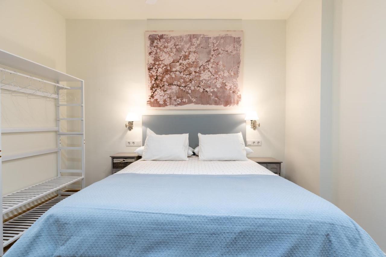 Apartamentos Cervantes 17 Sevilla Kültér fotó