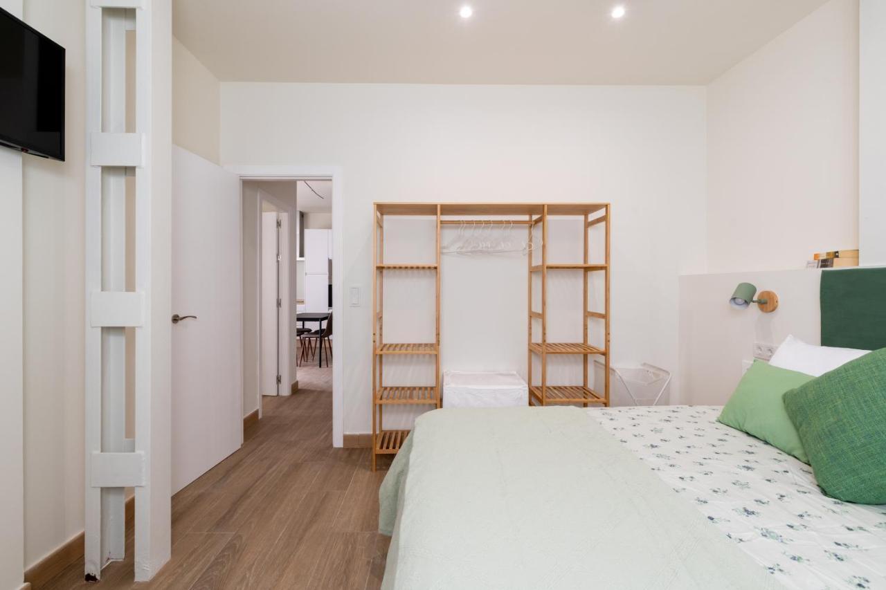 Apartamentos Cervantes 17 Sevilla Kültér fotó