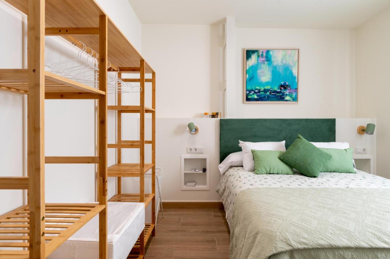 Apartamentos Cervantes 17 Sevilla Kültér fotó
