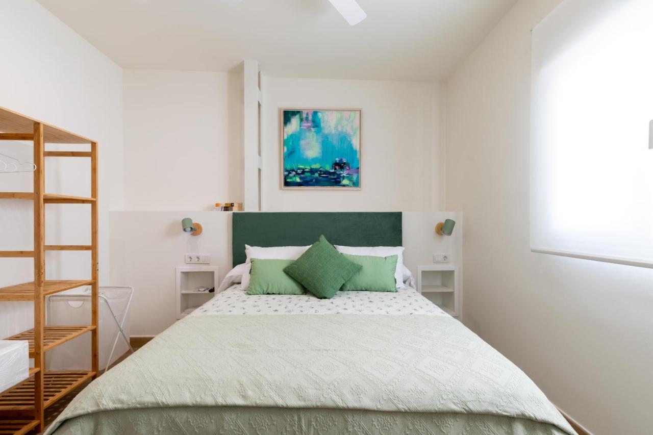 Apartamentos Cervantes 17 Sevilla Kültér fotó