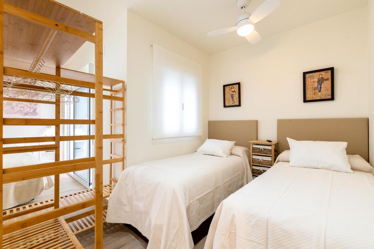 Apartamentos Cervantes 17 Sevilla Kültér fotó