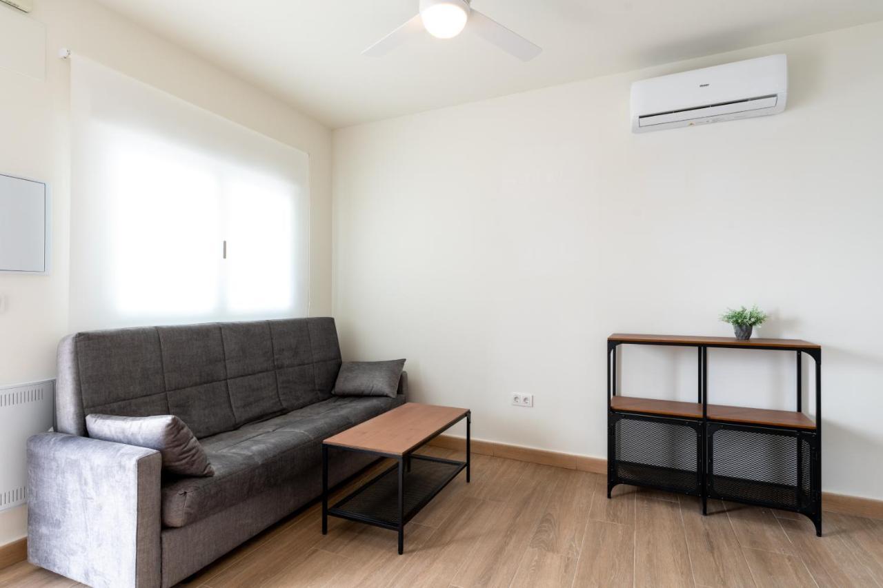 Apartamentos Cervantes 17 Sevilla Kültér fotó