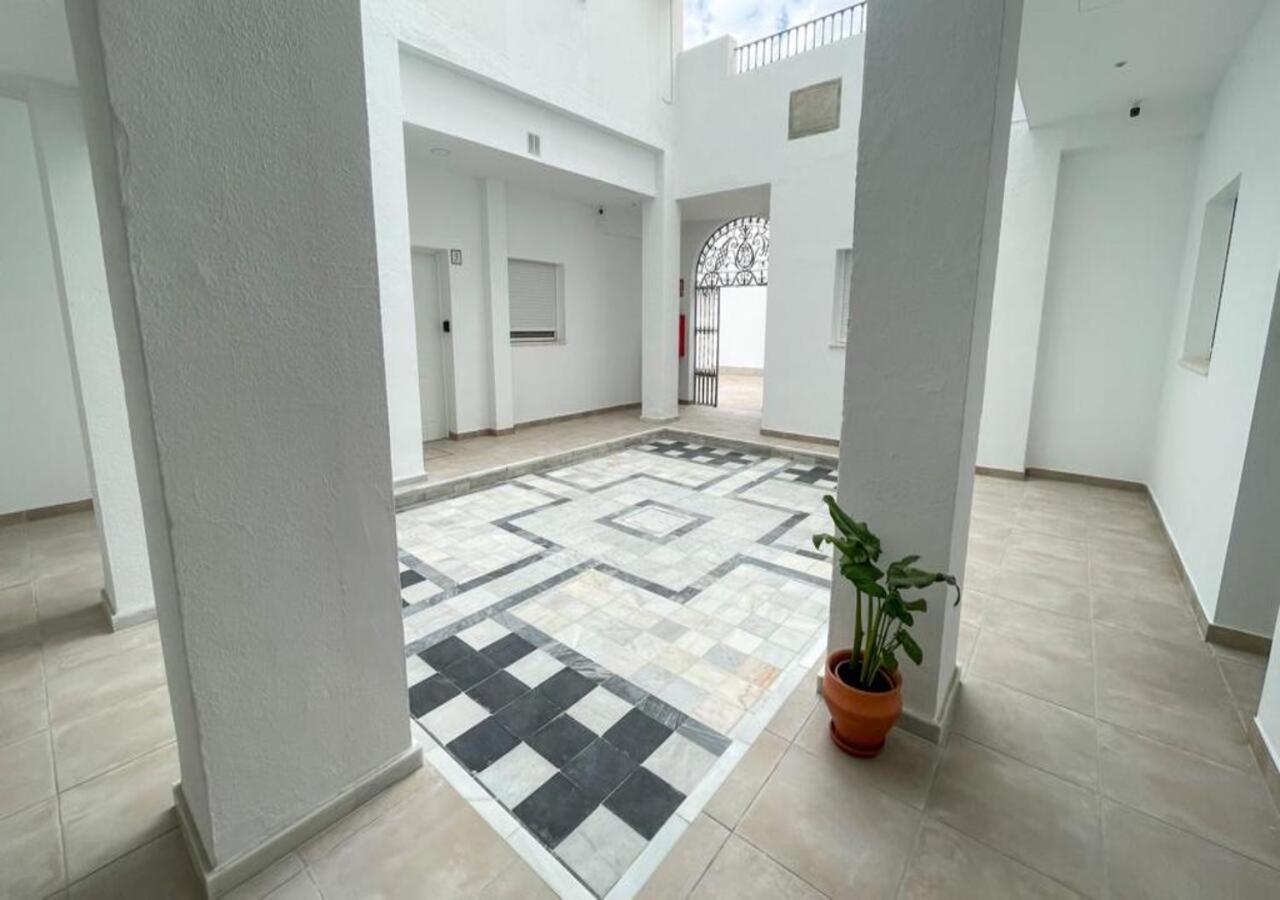 Apartamentos Cervantes 17 Sevilla Kültér fotó